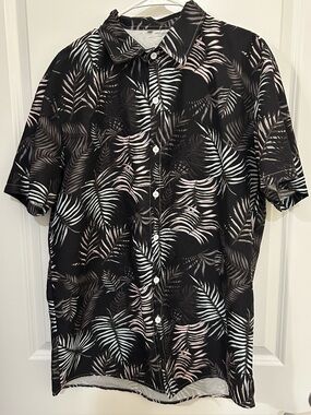 SHEIN Men’s Hawaiian Shirt Palm Leaves AOP Resort Beach Surf Style Large
